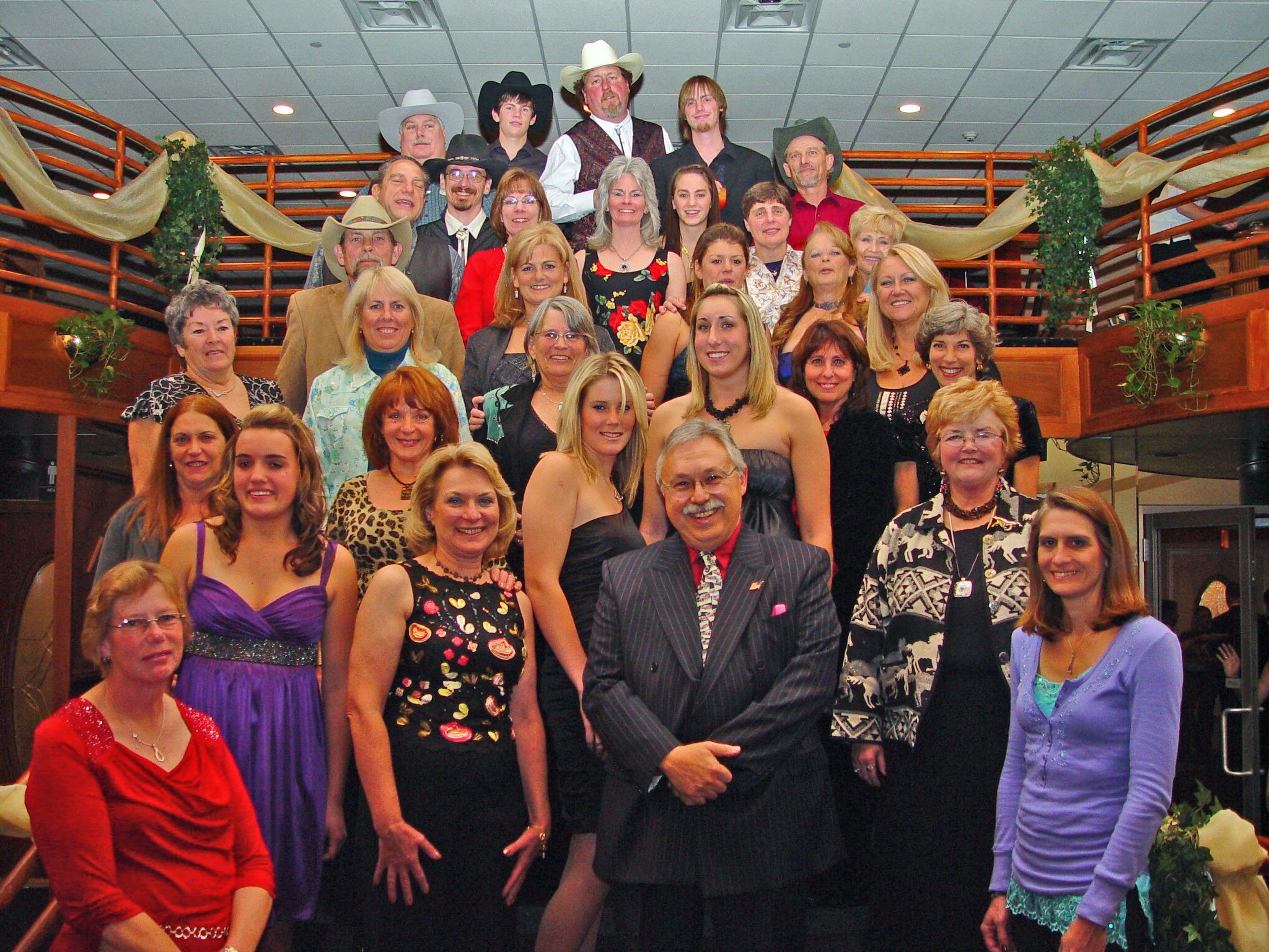 IHA Awards Dinner 101_edited-2.jpg